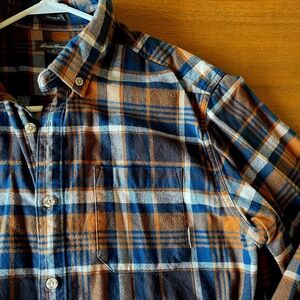 Eddie Bauer Men's Classic Fit Flannel